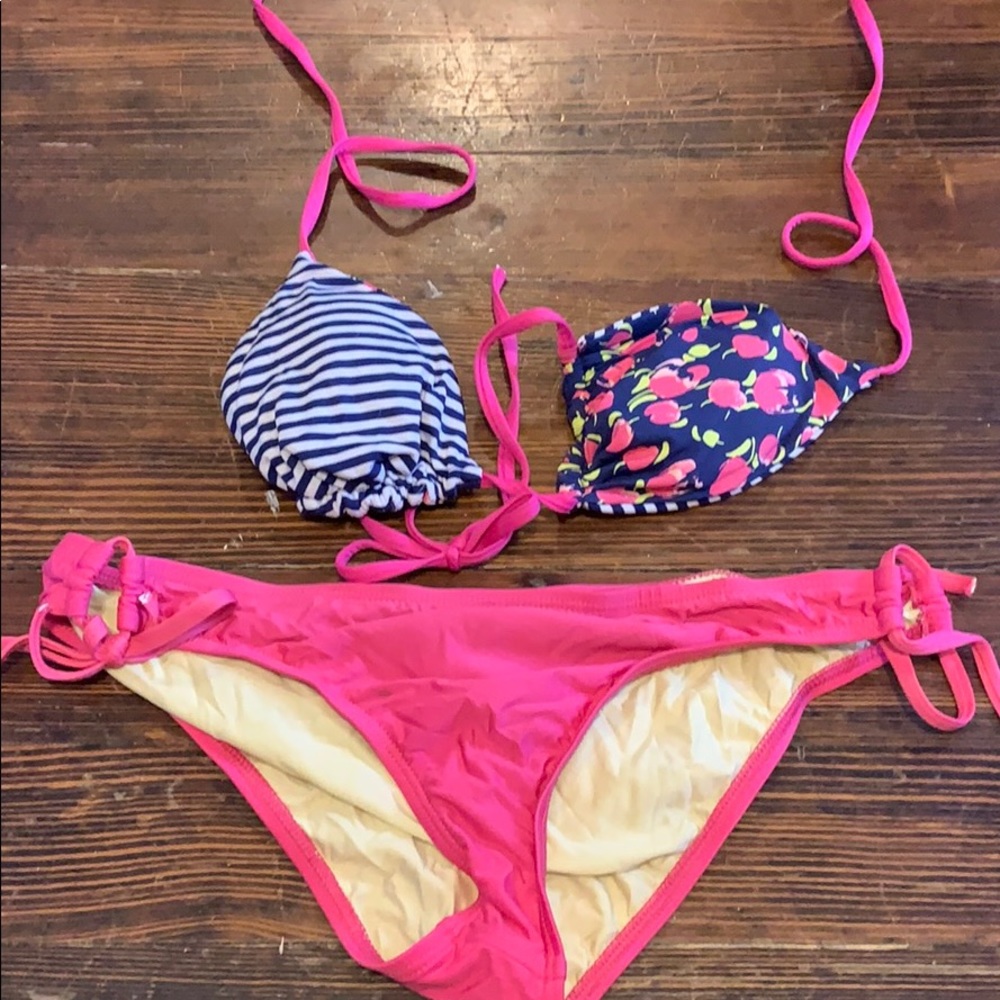 Reversible two piece swim